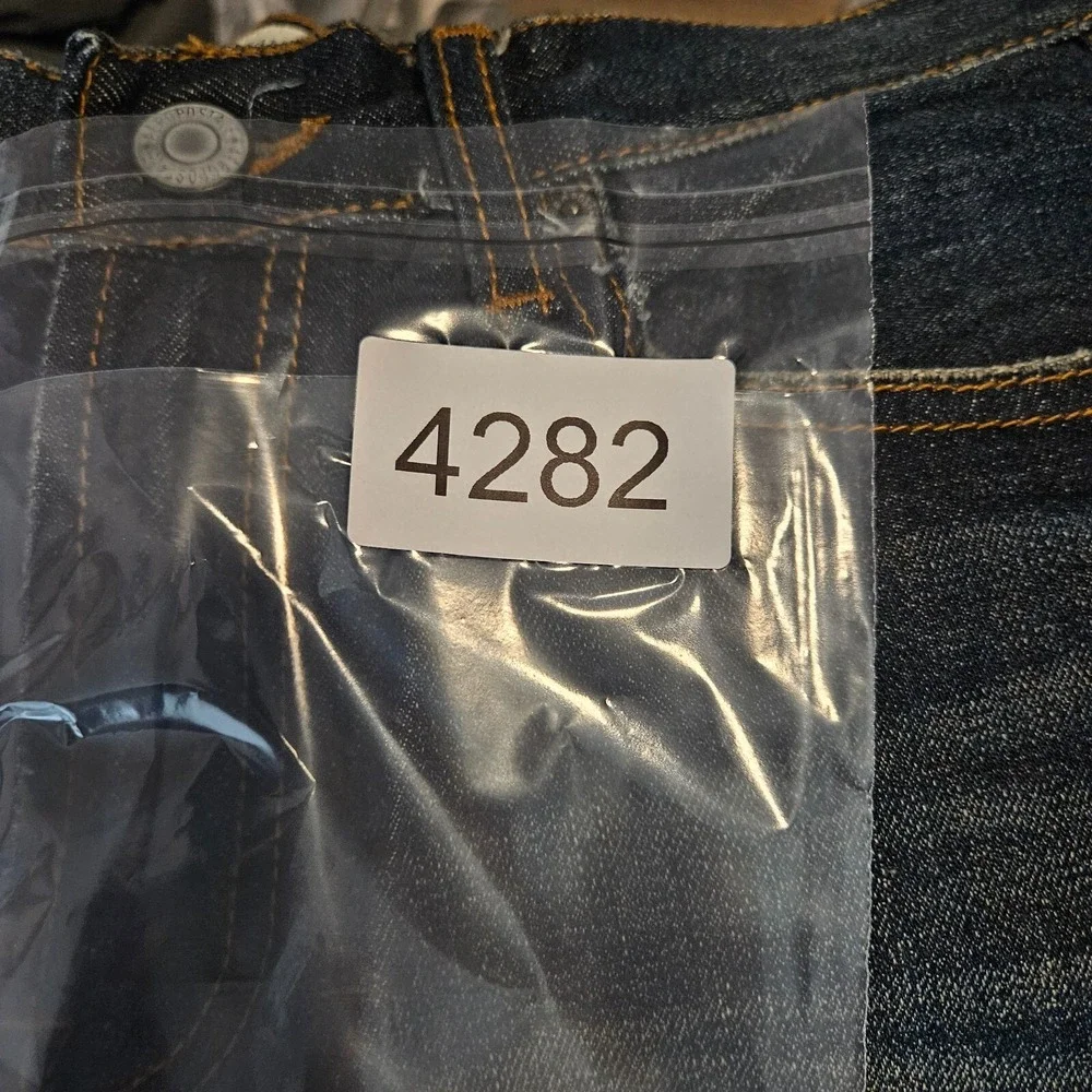 Aeropostale Jeans Women Size 27/28  Inseam= 28 Dark Wash Benton Original Bootcut